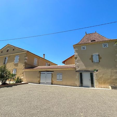 Gîte campagne famille 15 pers Piscine chauffée Jeux enfants Pétanque Saint-Sauvy Exterior foto