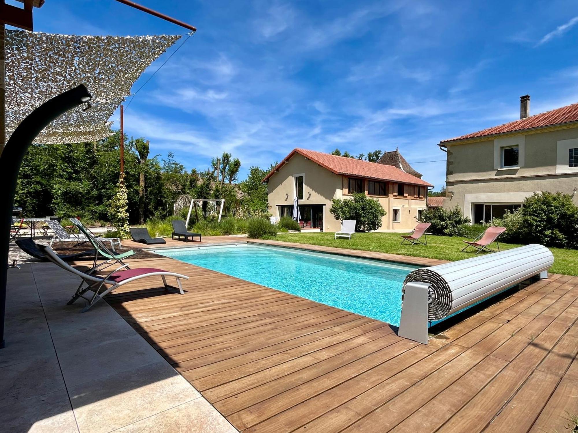 Gîte campagne famille 15 pers Piscine chauffée Jeux enfants Pétanque Saint-Sauvy Exterior foto